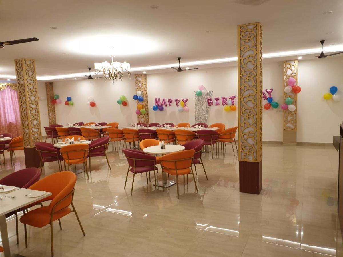 The Neeraj Palace Rishīkesh Eksteriør billede