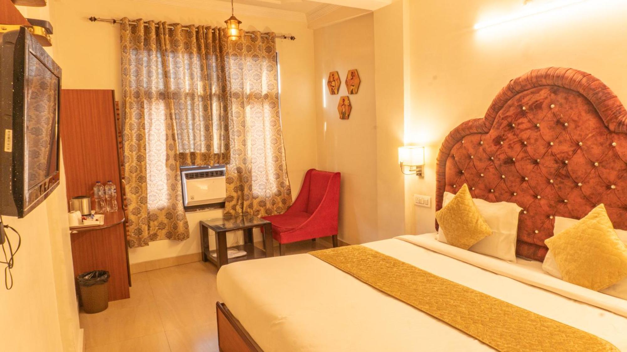 The Neeraj Palace Rishīkesh Eksteriør billede